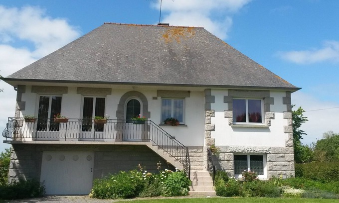 Roz-sur-Couesnon Casa | En la bahía de Mont St Michel de 2 a 6 personas