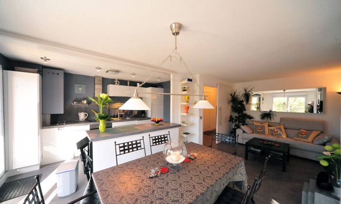 Cran-Gevrier Apartamento | En el corazón de Annecy, 2 dormitorios, 4 personas, 4 * clasificados Magic Moments Apart '