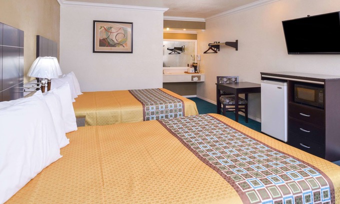 Atascadero Hotel | Atascadero Inn