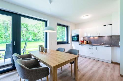 Krakow am See Apartamento | Atempause - Stilvolles Apartment mit Terrasse & Wellness am Krakower See