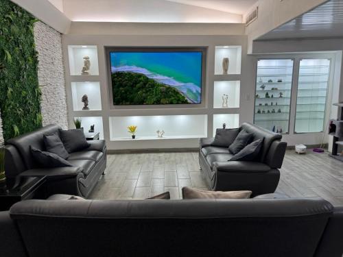 San Joaquín de Flores Casa | Atenea House