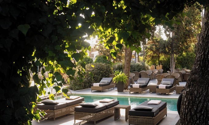 Vouliagmeni Hotel | Athenian Riviera Hotel & Suites