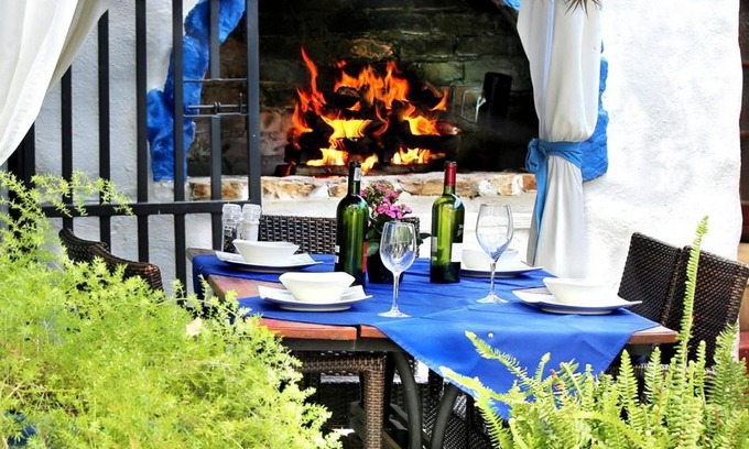 Caledon Casa | Athenian Villa