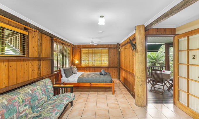 Atherton Cama Y Desayuno | Atherton Blue Gum