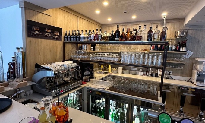 Riva del Garda Hotel | Athos Hotel