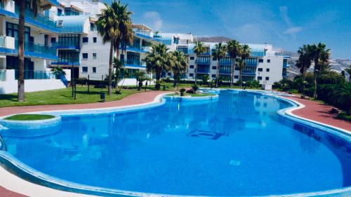 Castell de Ferro Apartamento | Atico lujo primera linea, terraza, piscina, parking