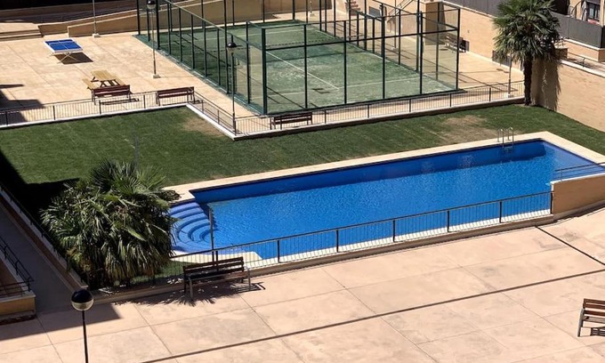Arroyo de la Encomienda Apartamento | Atico, Piscina, AC, WI-FI y Parking Gratis, Gran Terraza, VUT 47-79