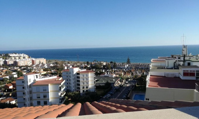 La Cala del Moral Apartamento | ÁTICO VISTAMAR penthouse with views