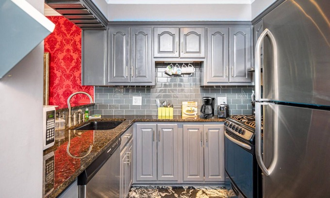 Downtown Atlanta Condominio | ATL Downtown Condo with Free Parking