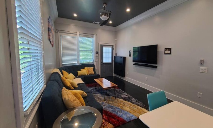 West End Casa | Atlanta Modern Beltline Bungalow