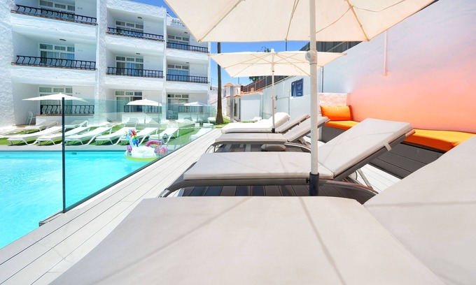 Playa del Inglés Apartamento | Atlantic Sun Beach - Gay Men Only