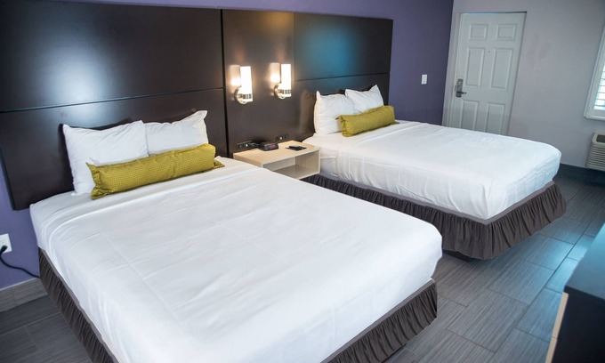 Indialantic Hotel | Atlantic Inn