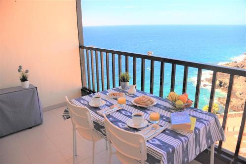 Arona Apartamento | Atlantic ocean views and tranquility