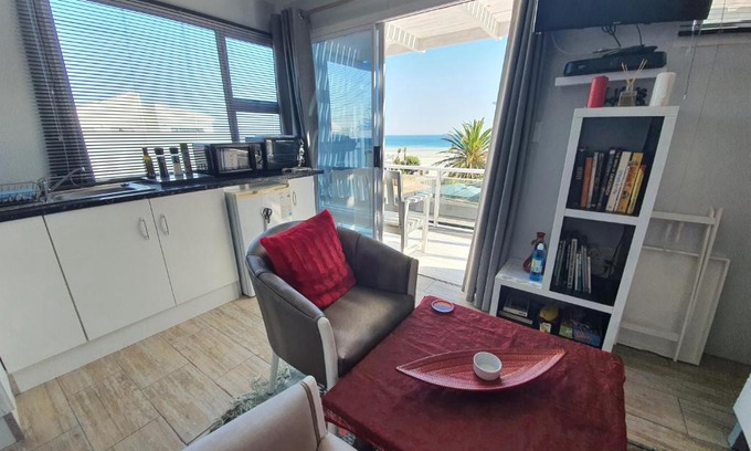 Melkbosstrand Apartamento | Atlantic Studio - Compact unit with Sea Views