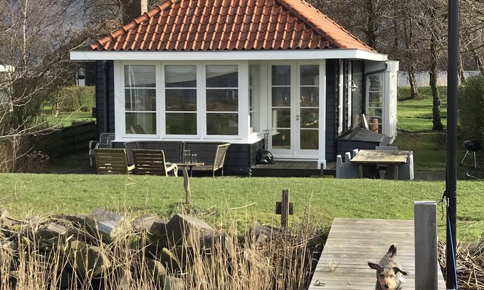 Kaag Casa | Kaaghuis atmosférico directamente en el lago con una vista única del agua y la naturaleza.