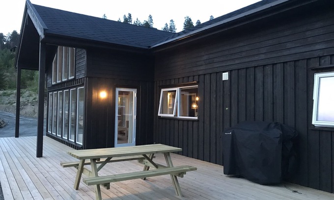Trysil Casa | Villa atmosférica / hytte, esquí de fondo en ski out, corta distancia a la zona de esquí