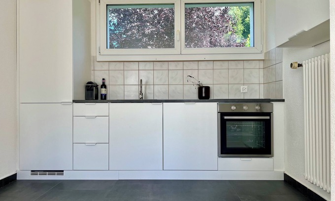 Uetliberg Casa | Atrium-Haus mit Garten, 5 Betten und Parkplatz (15 Minuten von Zürich entfernt)