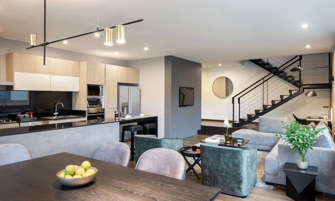 Chico Reservado Apartamento | TOP OF THE TOP - ATTIK 401