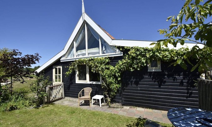 t Zand Casa | Attractive miller's house in 't Zand with a beautiful view