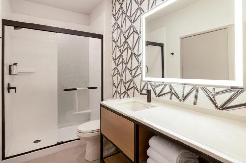 Dupont Hotel | Atwell Suites - DENVER AIRPORT TOWER ROAD by IHG