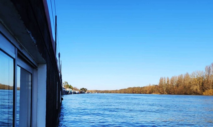 Athis-Mons Alquiler De Eote | Atypical houseboat - 13 min from Paris - Private loft