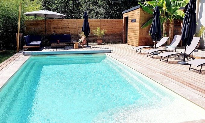 Lembras Villa | Villa Au bois joli Private swimming pool 4 kms from Bergerac Ideal tourist location