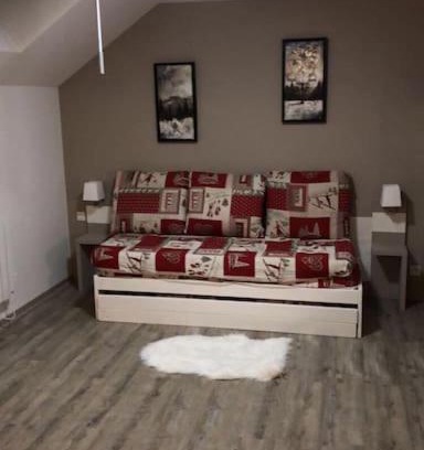 La Feclaz Apartamento | Au bout du bois Piscine sauna hammam accessible en saison et le logement accessible toute l annee