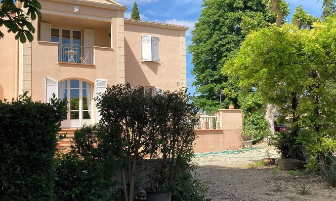 Oraison Casa | Au Cœur de la Provence Superbe Maison de 230m2jardin 2500m2 Jacuzzi11 Couchages