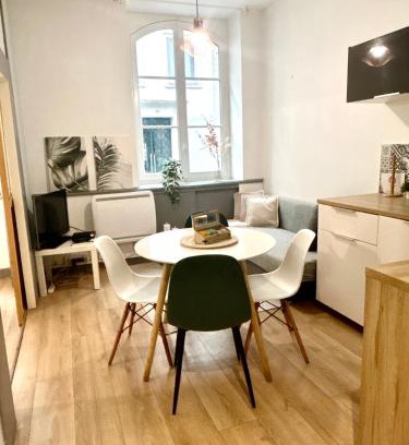 Dobree-Bon Port Apartamento | Au Coeur de Nantes - idealement situé Studio tout confort avec chambre separée