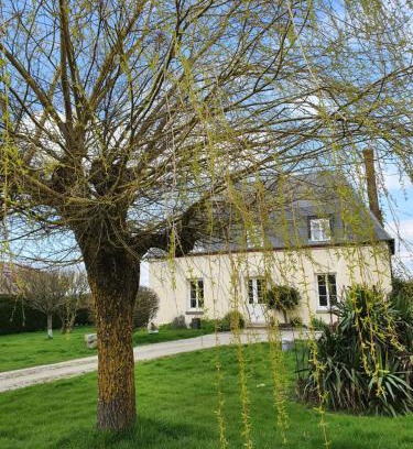 Sainte-Gauburge-Sainte-Colombe Cama Y Desayuno | au Petit Paradis