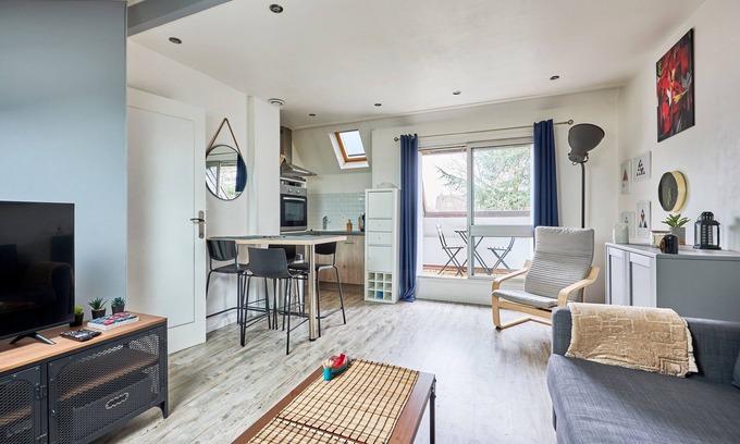 Courseulles-sur-Mer Apartamento | Au Jardin de Mel - Appt à moins d'1 km de la plage