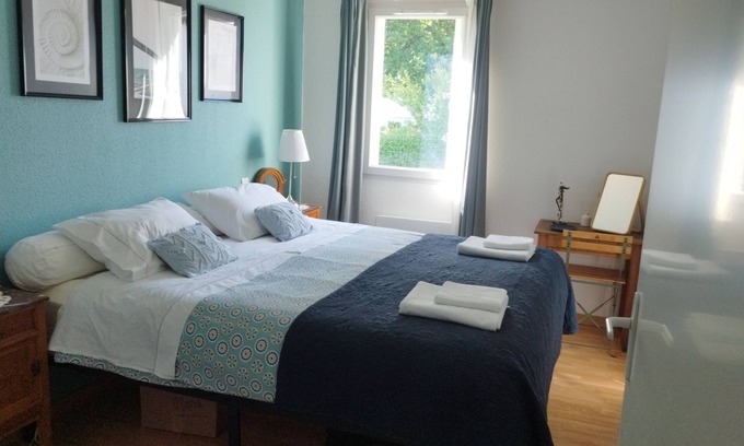 Gaillac Apartamento | Au Levant de Marie Il: luxury apartment with swimming pool and gym