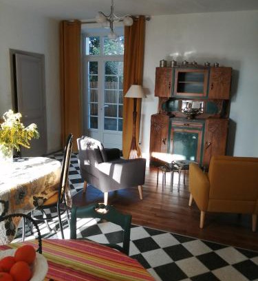 Angouleme Cama Y Desayuno | Au Logis de Véchillot