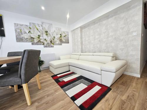 Conflans-Sainte-Honorine Casa | Au Mboa Appartement 2 Chambres au Coeur de Conflans