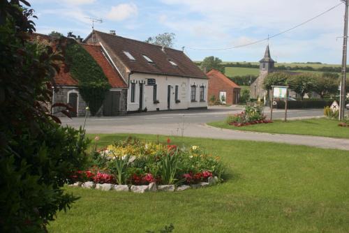 Hermelinghen Cama Y Desayuno | Au Petit Bled