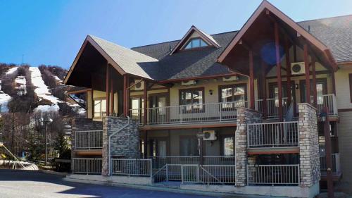 Bromont Apartamento | Au pied des pentes