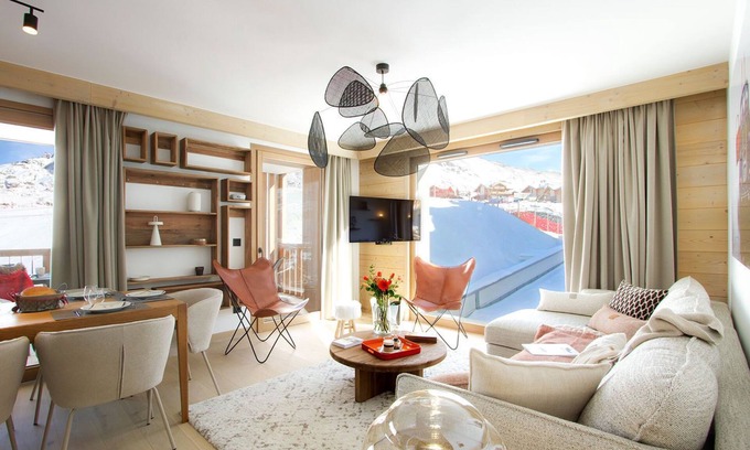 Bergers Condominio | Au pied des pistes ! Vue imprenable + piscine