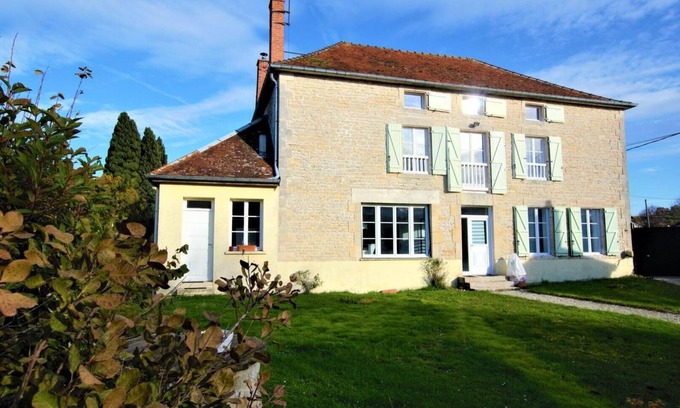 Trannes Casa | Aube au Gite - TRANNES