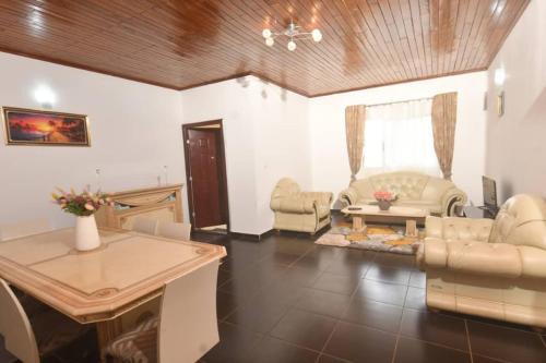 Yaounde Apartamento | Auberge bleu Odza Yaoundé