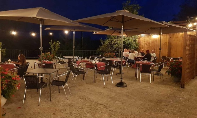 Cressensac Casa | Auberge D'ici & D'ailleurs