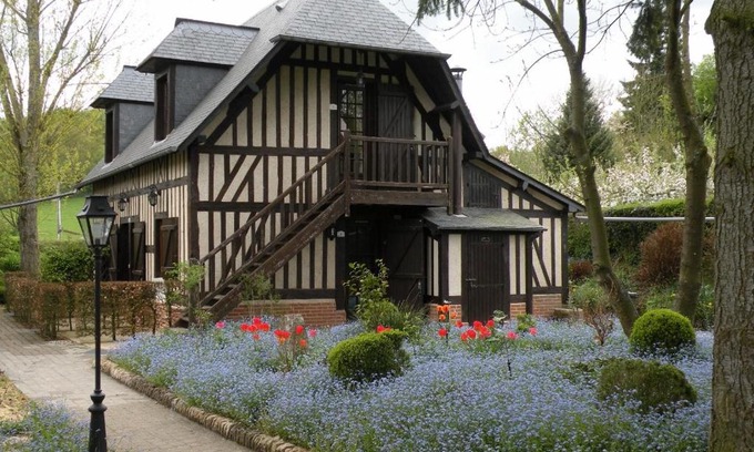 Croix-Mare Casa | AUBERGE DU VAL AU CESNE