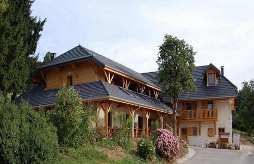 Pringy Casa | Auberge La Ferme De Ferrières