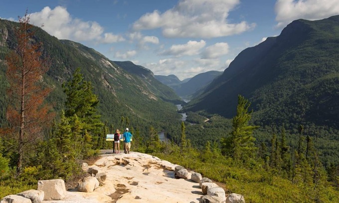 Saint Aime Des Lacs Hotel | Auberge le Relais des Hautes Gorges