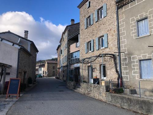 Saint-Joseph-des-Bancs Casa | Auberge Saint Jo