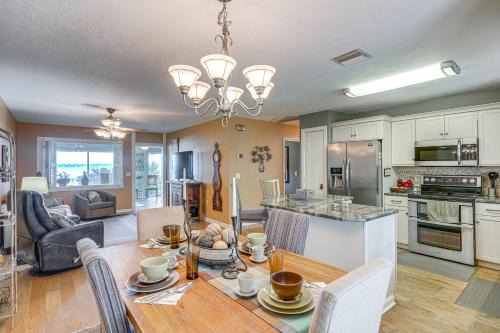 Auburndale Casa | Auburndale Vacation Rental with Yard and Lake Views