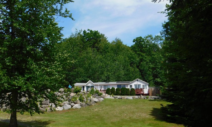 Naples Cabaña | **SUMMER SPECIAL** Brandy Pond oasis w/ large lawn and beautiful sandy beach!
