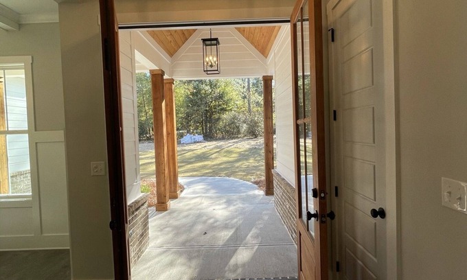 Harlem Otro | AUGUSTA Entire Modern farmhouse- Masters Getaway 3 acres oasis