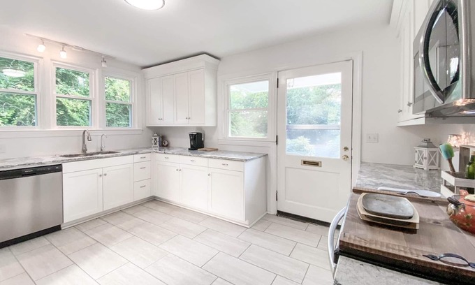 Forest Hills Casa | *AUGUSTA MASTERS RENTAL* 1.8 miles from Augusta National * Private