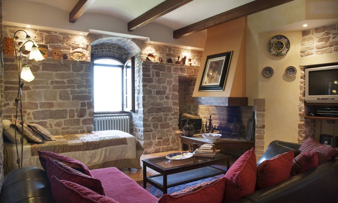 Spello Apartamento | Escape medieval en la cima de la colina con vista panorámica (apartamento Augustus)