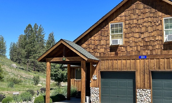 Winthrop Condominio | Aurora Borealis: ¡a 5 minutos del centro de Winthrop y Ski Trailhead!